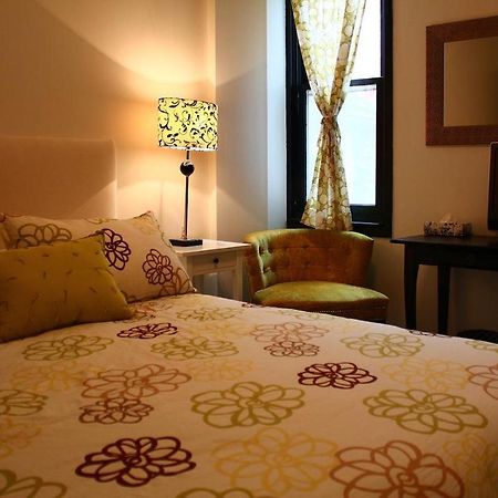 تورونتو Downtown Home Inn B&B الغرفة الصورة
